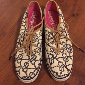 EUC Rope keds